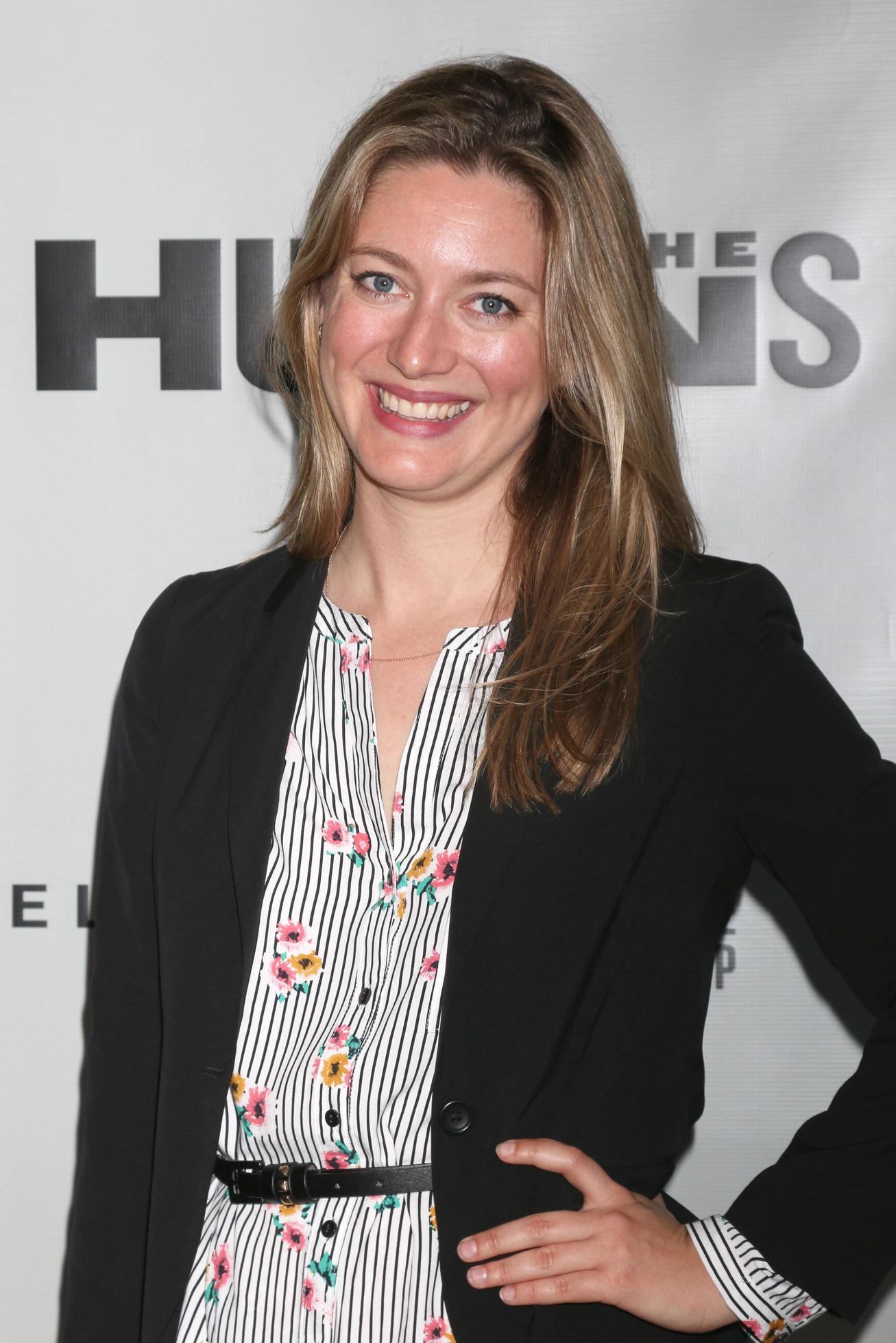 LOS ANGELES JUN 20 Zoe Perry at the Humans Play Opening Night at the