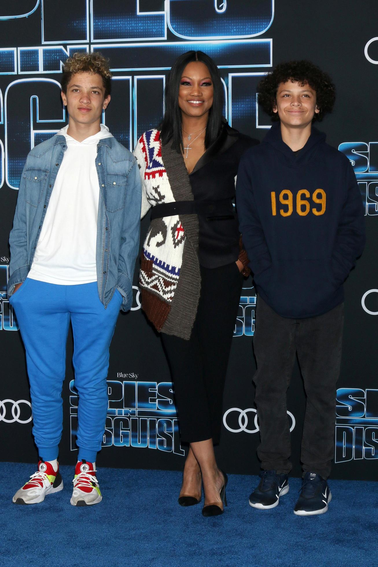 LOS ANGELES - DEC 4 Jaid Thomas Nilon, Garcelle Beauvais, Jax Joseph