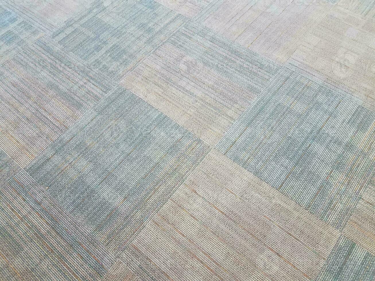 alfombra o alfombra azul y gris en el suelo foto