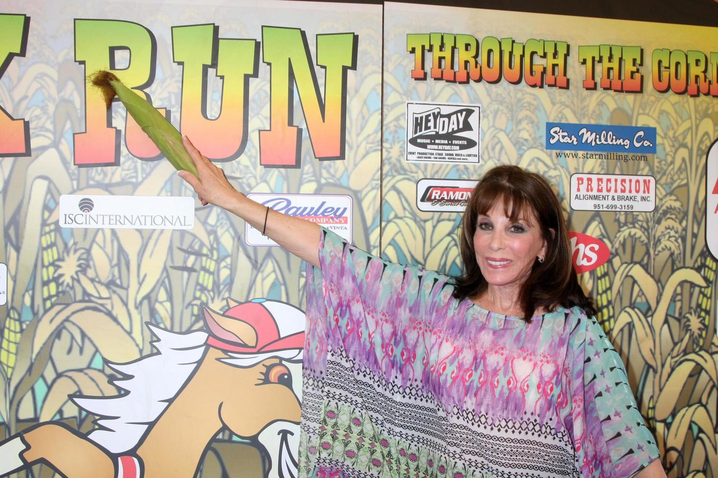 LOS ANGELES, OCT 9 Kate Linder at the Celebrities Salute the Military