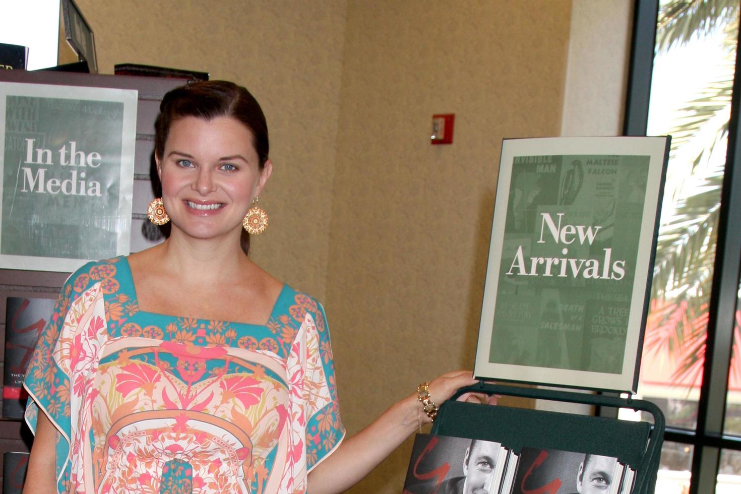 LOS ANGELES, JUL 8 - Heather Tom at the William J. Bell Biography Booksigning at Barnes and Noble on July 8, 2012 in Costa Mesa, CA photo