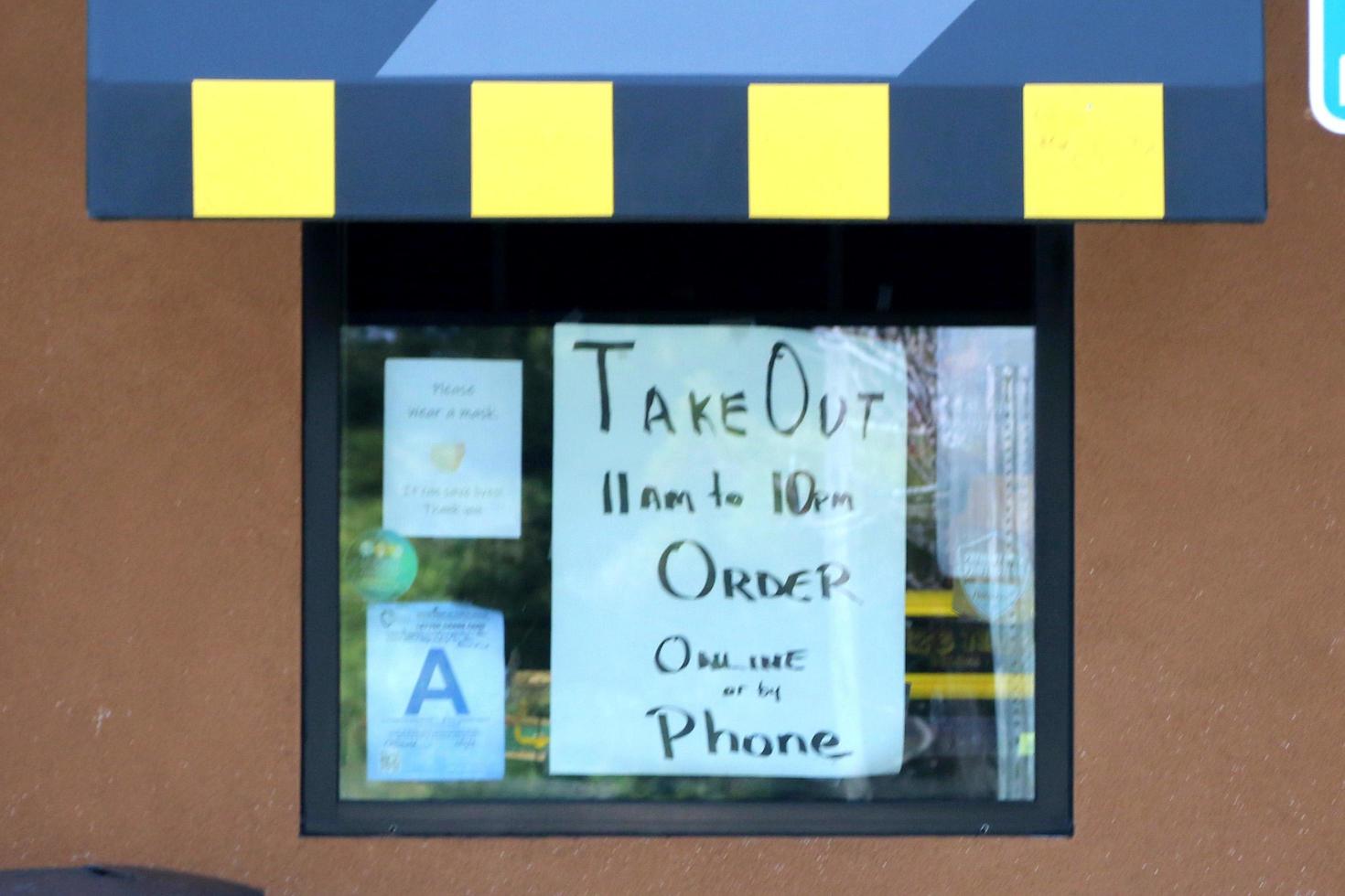 LOS ANGELES  APR 11 - Buffalo Wild Wings Resturant and Signage at the Businesses reacting to COVID 19 at the Hospitality Lane on April 11, 2020 in San Bernardino, CA photo