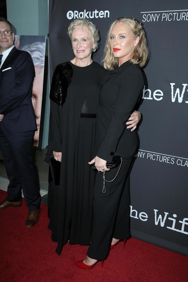 LOS ANGELES - JUL 23  Glenn Close, Annie Starke at the  The Wife  Premiere on the Silver Screen Theater, Pacifc Design Center on July 23, 2018 in West Hollywood, CA photo