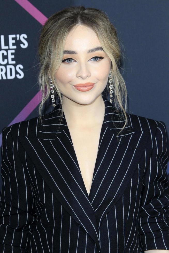 Los Angeles Nov 11 Sabrina Carpenter At The Peoples Choice Awards