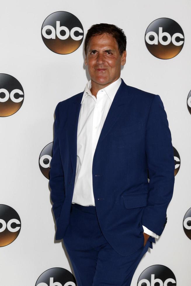 LOS ANGELES   AUG 6 - Mark Cuban at the ABC TCA Summer 2017 Party at the Beverly Hilton Hotel on August 6, 2017 in Beverly Hills, CA photo