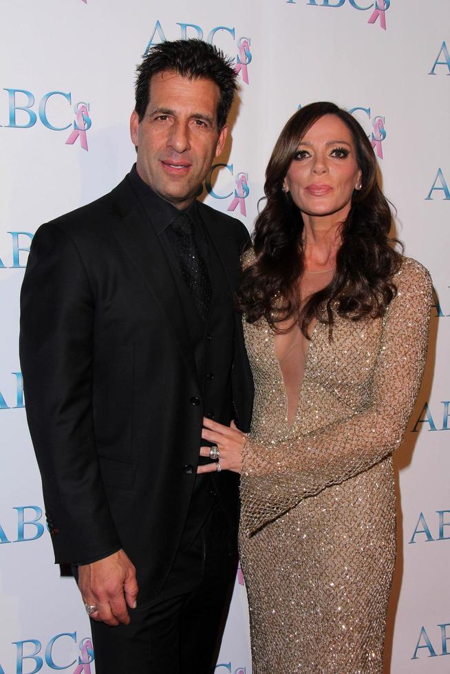 LOS ANGELES, NOV 22 - David Gebbia, Carlton Gebbia at the ABC 25th