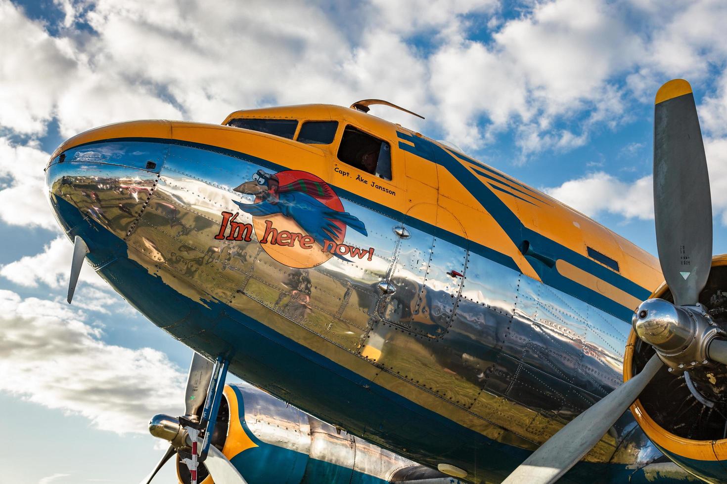 goodwood, west sussex, reino unido, 2012. dc3 pilotado por ake jansson foto