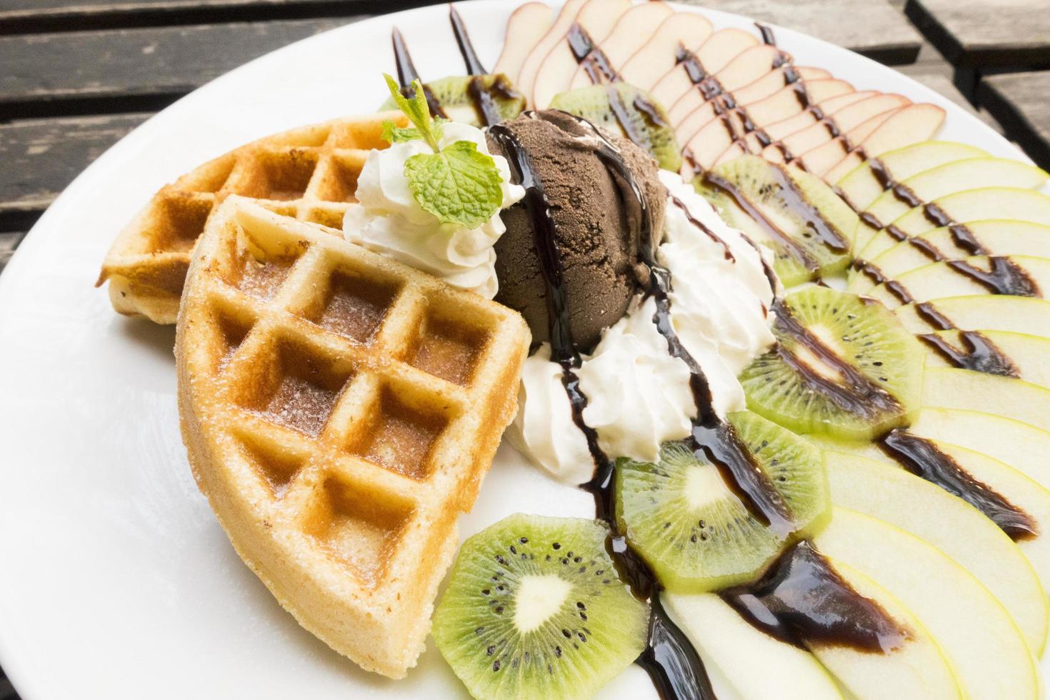 Ice cream waffles with fruit photo