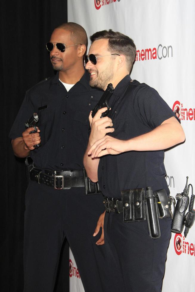 LOS ANGELES, MAR 27 - Damon Wayans, Jake Johnson at the 20th Century Fox CinemaCon 2014 Photo Call at Caesars Palace on March 27, 2014 in Las Vegas, NV