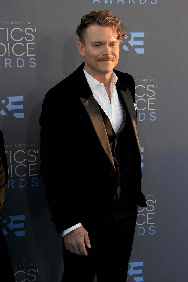 LOS ANGELES, JAN 17 - Clayne Crawford at the 21st Annual Critics Choice Awards at the Barker Hanger on January 17, 2016 in Santa Monica, CA photo