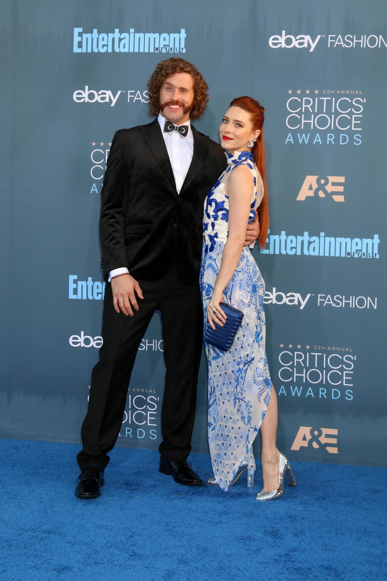 LOS ANGELES, DEC 11 - TJ Miller, Kate Gorney at the 22nd Annual Critics Choice Awards at Barker LOS ANGELES, DEC 11 - TJ Miller, Kate Gorney at the 22nd Annual Critics Choice Awards at Barker