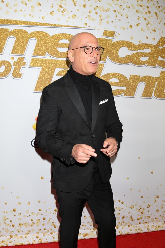 LOS ANGELES - SEP 19  Howie Mandel at the  Americas Got Talent  Crowns Winner Red Carpet at the Dolby Theater on September 19, 2018 in Los Angeles, CA photo