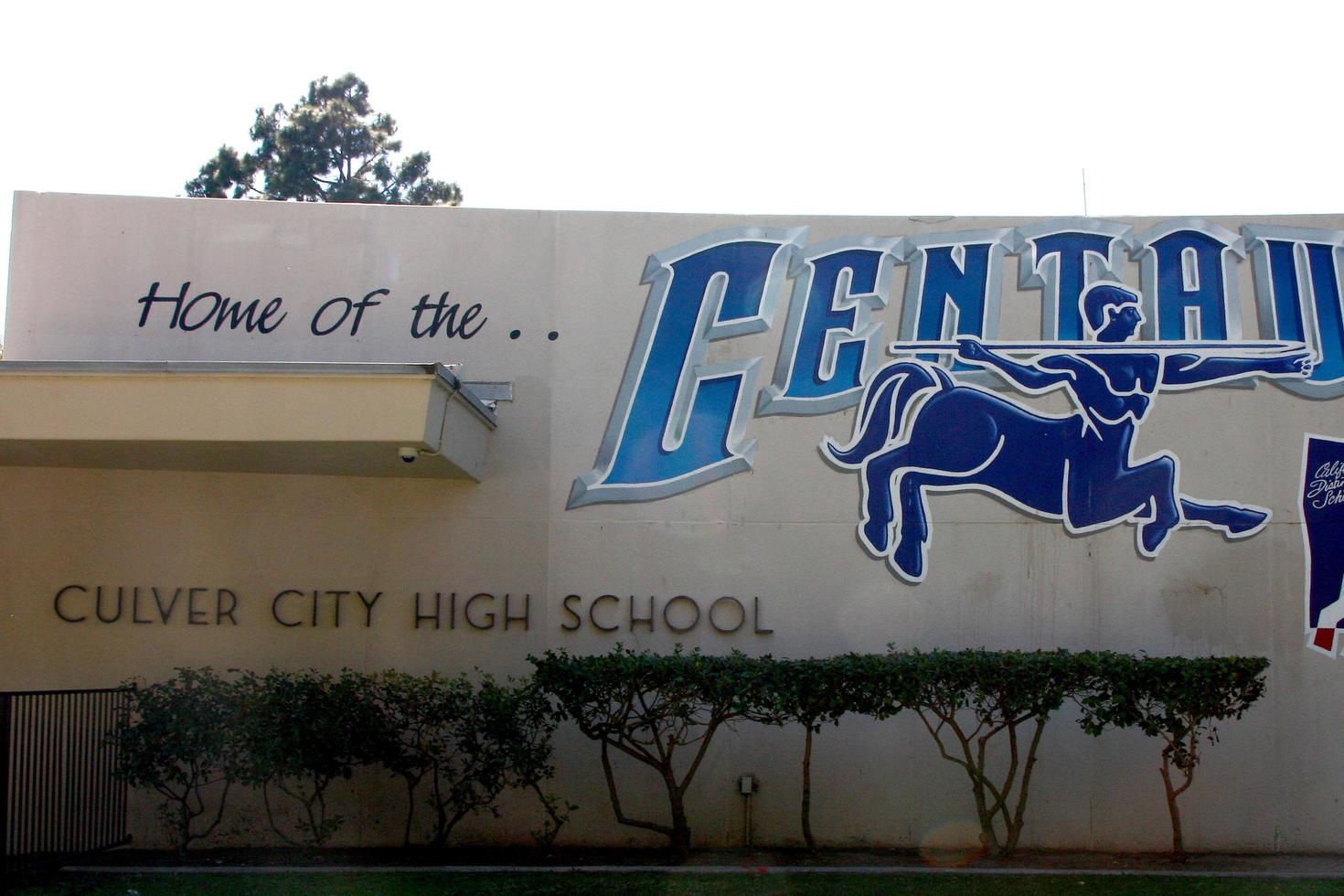 CULVER CITY, FEB 28 - Culver City High School at the Bully Documentary Baloon Release Event at the Culver City High School on February 28, 2013 in Culver City, CA photo