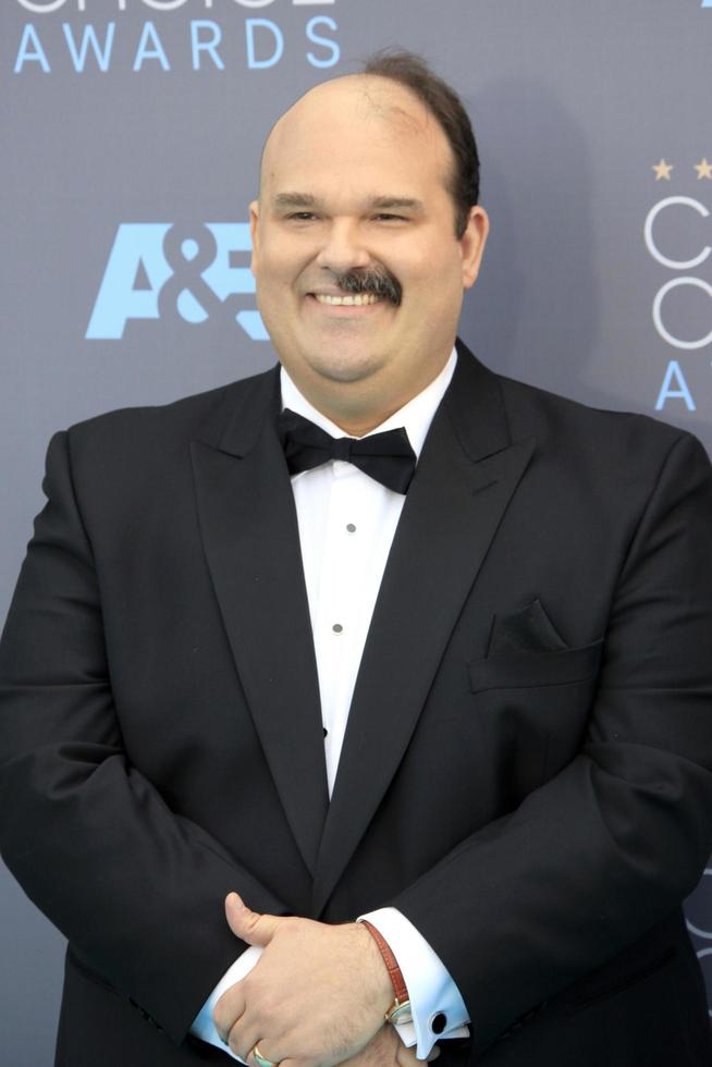 los angeles, 17 de enero - mel rodriguez en la 21ª edición de los premios anuales de elección de críticos en el barker hanger el 17 de enero de 2016 en santa monica, ca foto