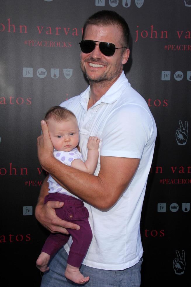 LOS ANGELES, SEP 21 - Bailey Chase at the John Varvatos And Ringo Starr Celebrate International Peace Day at John Varvatos on September 21, 2014 in West Hollywood, CA photo