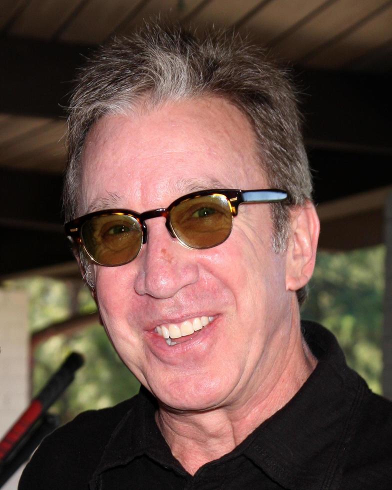 LOS ANGELES, APR 16 - Tim Allen at the The Leukemia and Lymphoma Society Jack Wagner Golf Tournament at Lakeside Golf Course on April 16, 2012 in Toluca Lake, CA photo