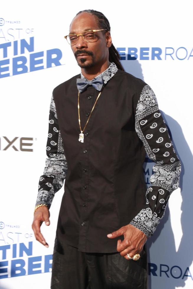 LOS ANGELES, MAR 14 - Snoop Dogg at the Comedy Central Roast of Justin Bieber at the Sony Pictures Studios on March 14, 2015 in Culver City, CA photo