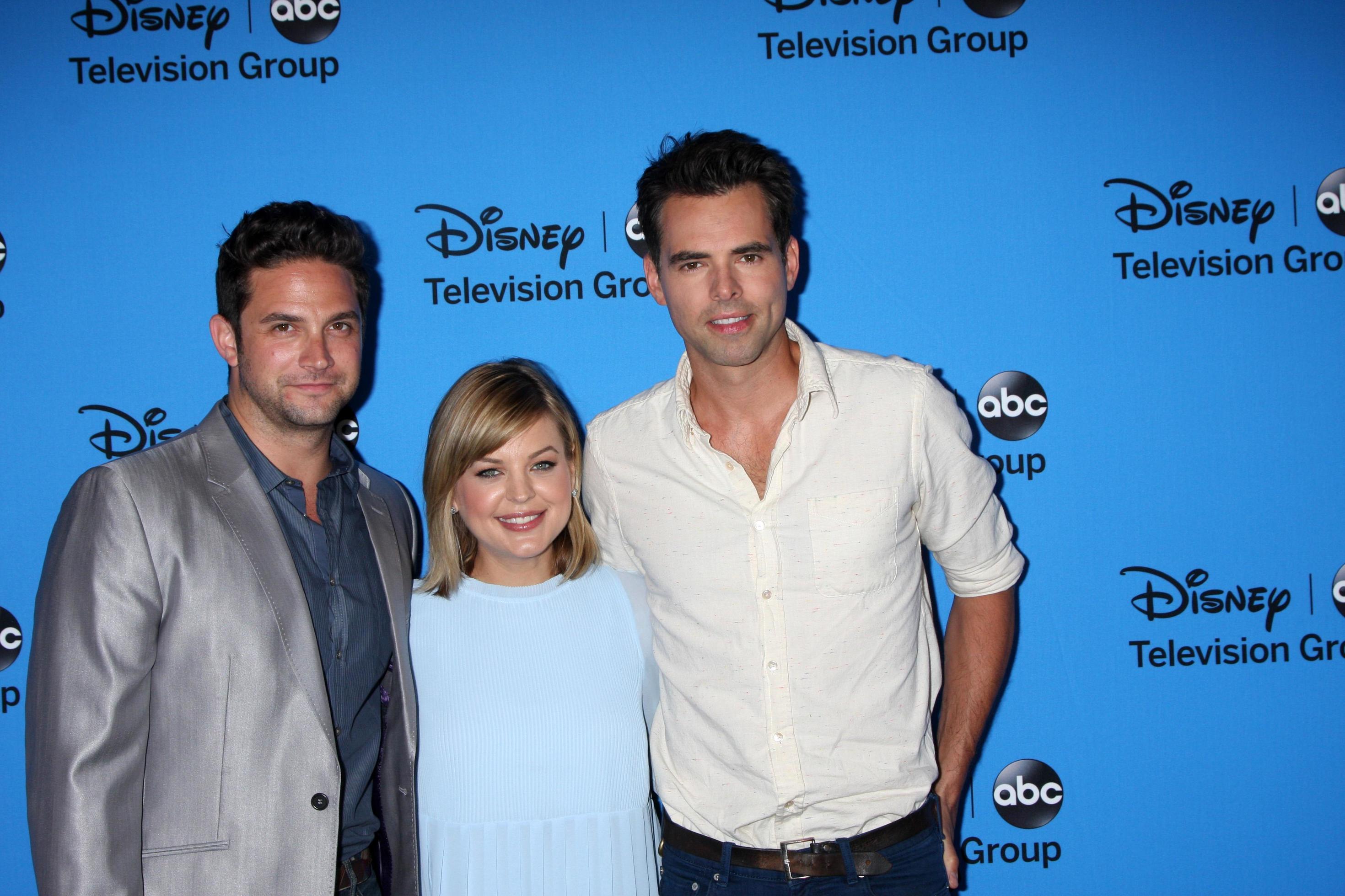 LOS ANGELES, AUG 4 Brandon Barash, Kirsten Storms, Jason Thompson