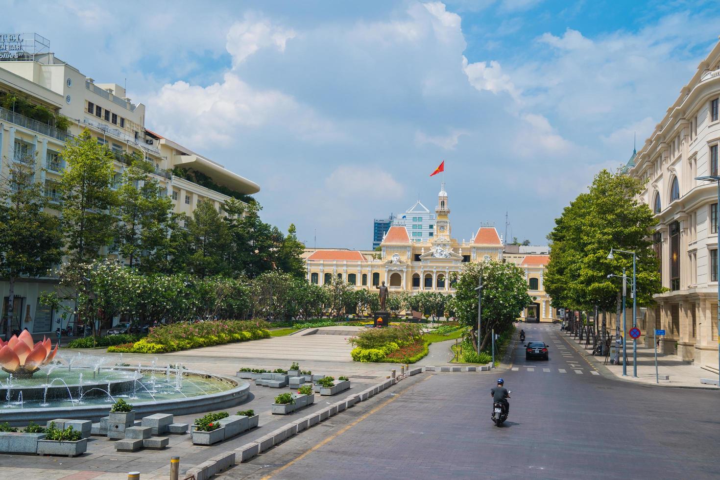 HO CHI MINH CITY, VIETNAM, FEB 13 2022 Nguyen Hue Street have been renovated, located in District 1 is a major focal point of city life, with a pedestrian mall, restaurants, shops and major hotels. photo