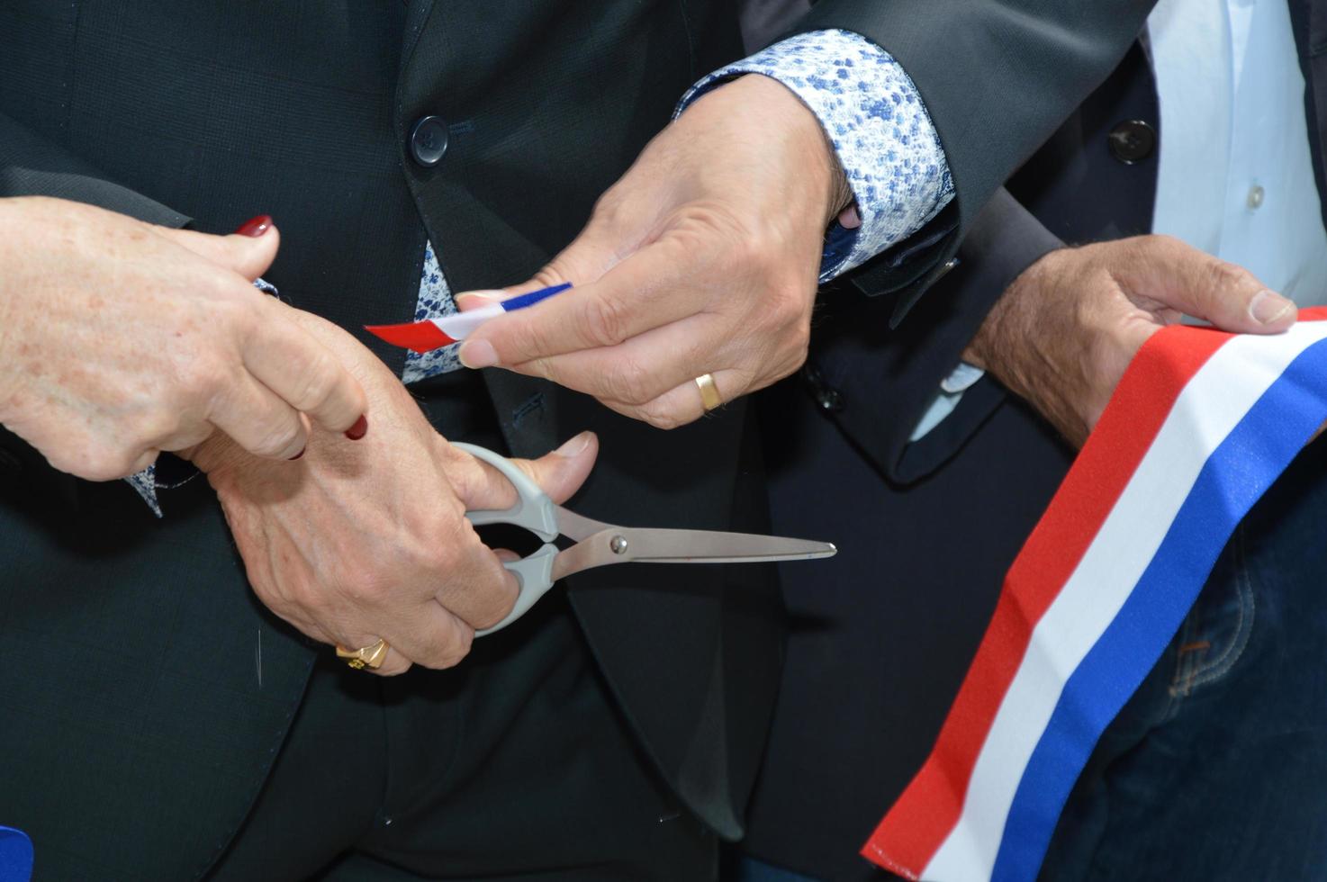 French ribbon, Inauguration photo