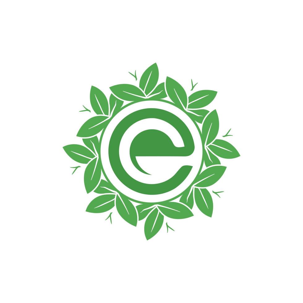 logo letra e o c resumen en círculo de cultivo vector