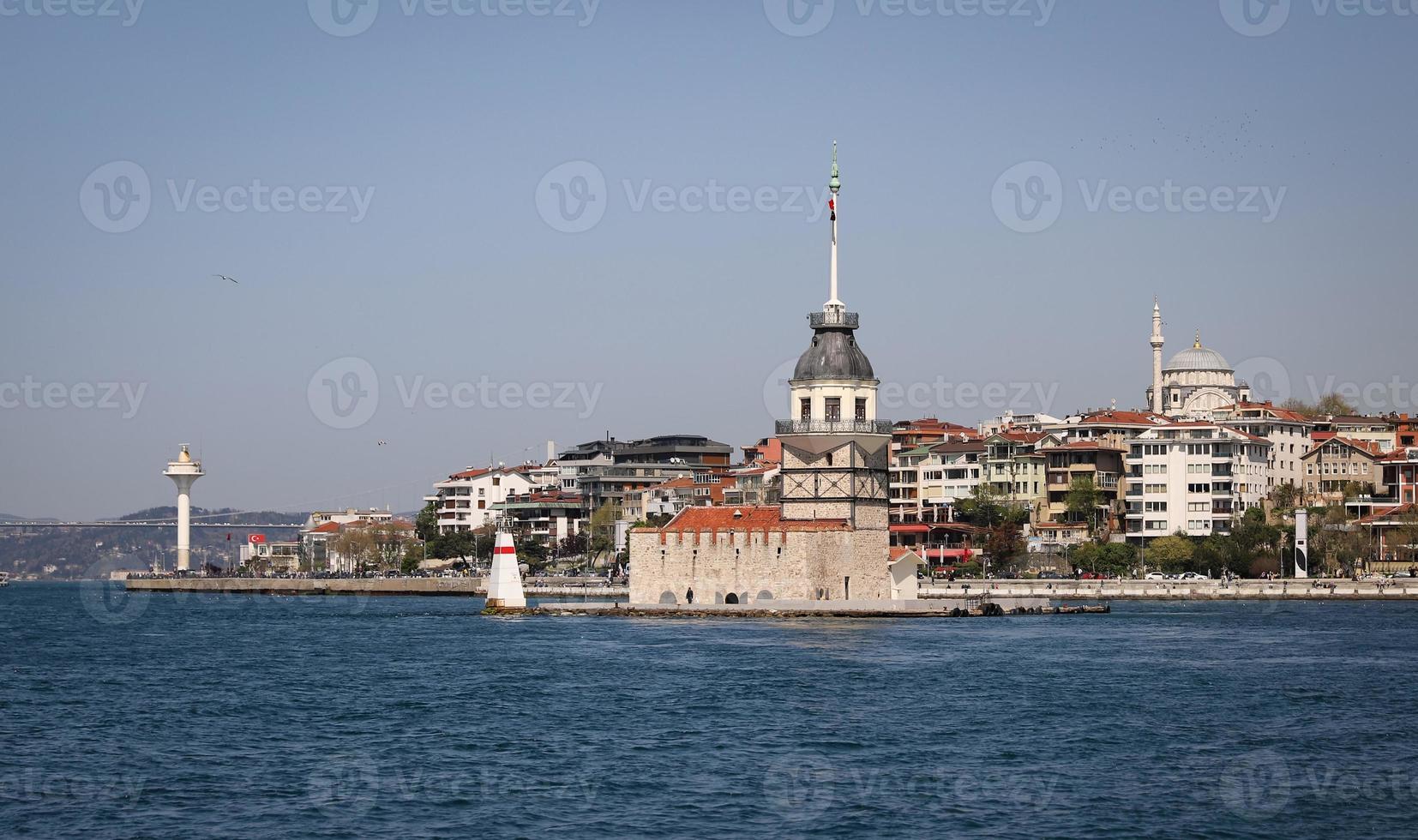 Maidens Tower in Istanbul, Turkey photo