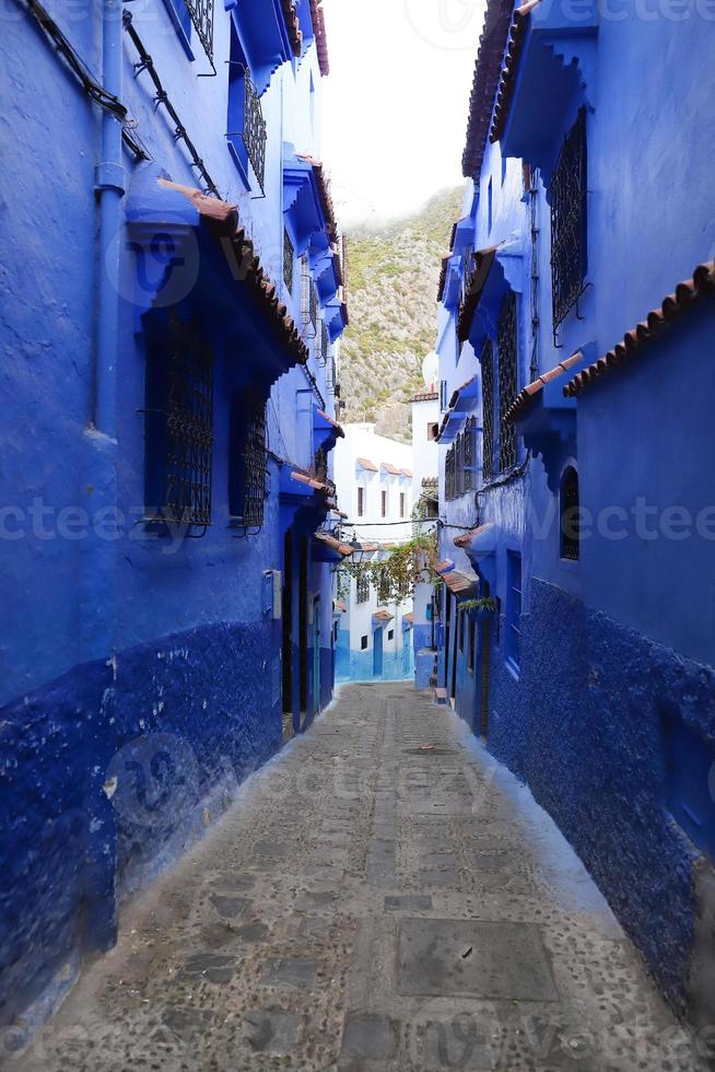 Calle en Chefchaouen, Marruecos foto