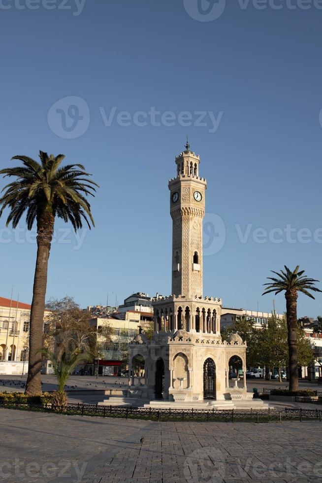 torre del reloj de izmir en izmir, turquía foto