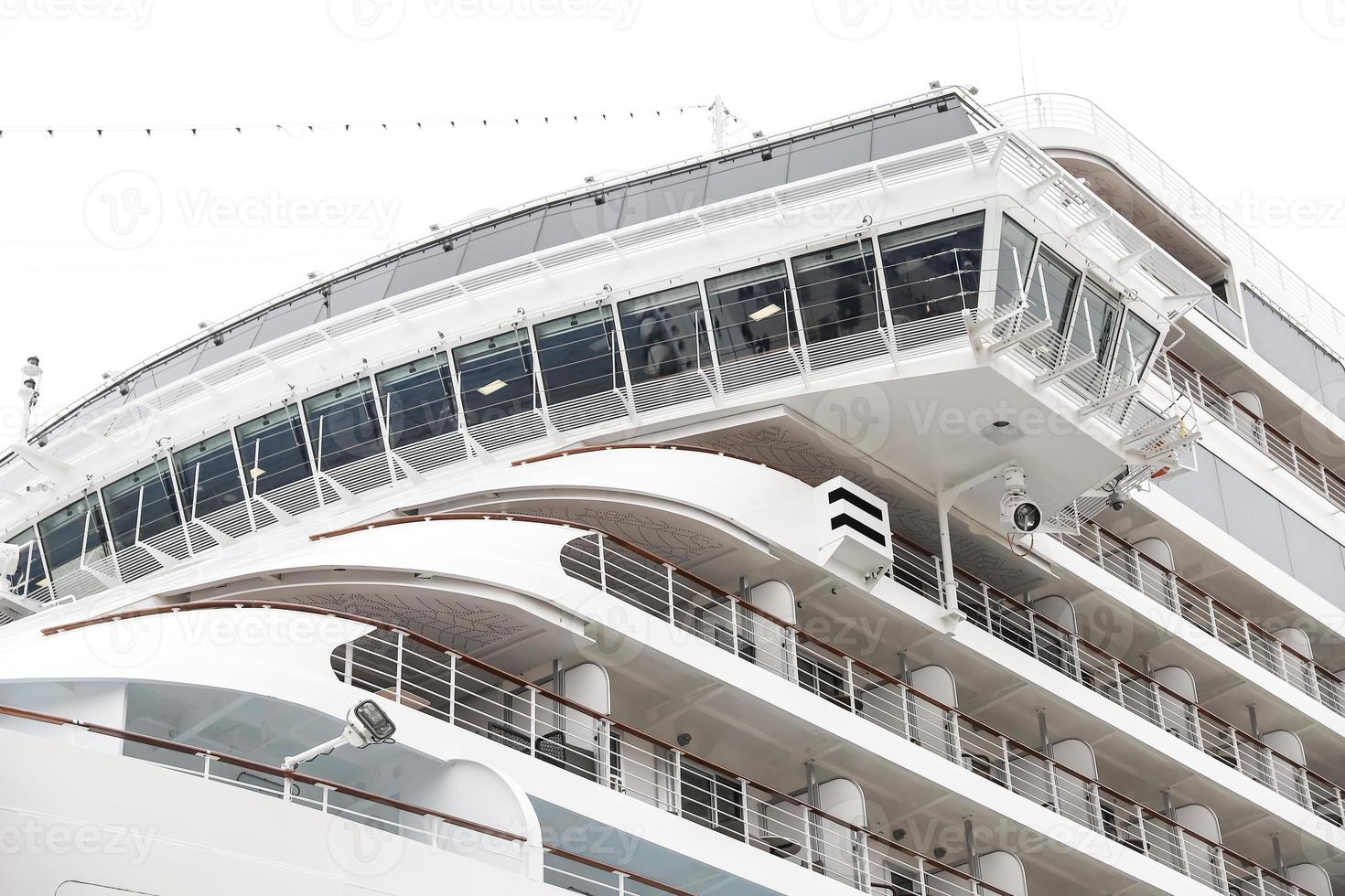 Details of a Cruise Ship photo