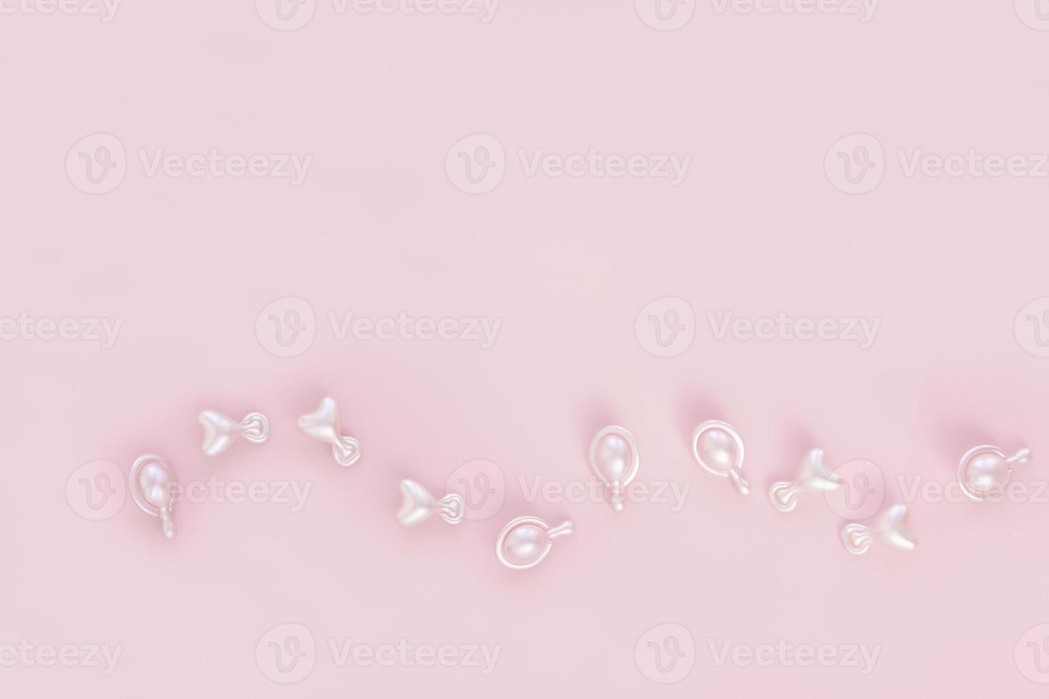 Singledose treatment capsules with face care product 8382887 Stock