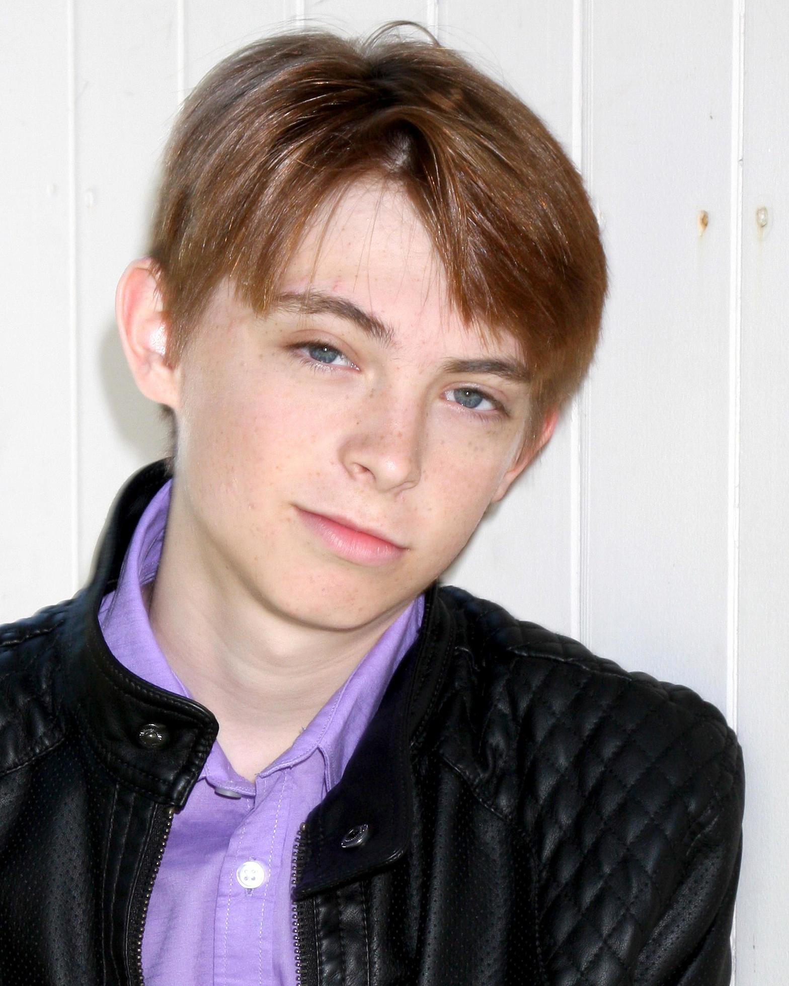 LOS ANGELES, AUG 6 Dylan Riley Snyder at a private photo shoot at