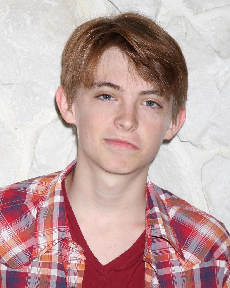 LOS ANGELES, AUG 6 - Dylan Riley Snyder at a private photo shoot at Private Home on August 6, 2011 in Sherman Oaks, CA