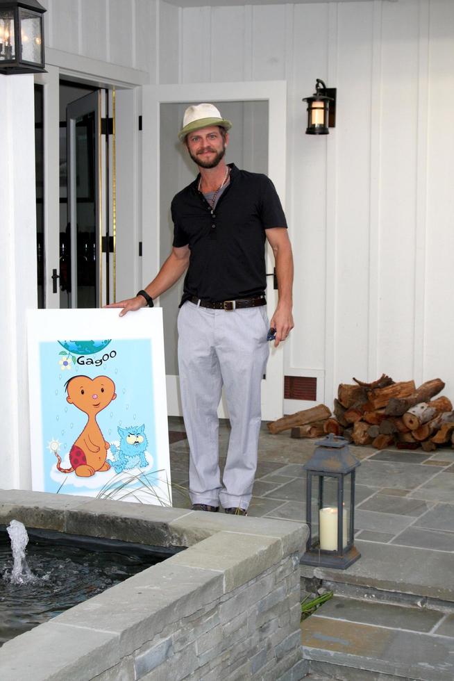 LOS ANGELES, APR 28 - Carmine Giovinazzo at the Launch of Baby Gagoo Clothing Line by Vanessa Marcil-Giovinazzo at private home on April 28, 2012 in Malibu, CA photo