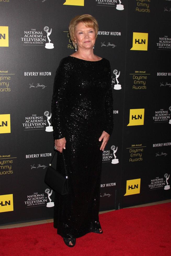 LOS ANGELES, JUN 23 - Erika Slezak arrives at the 2012 Daytime Emmy