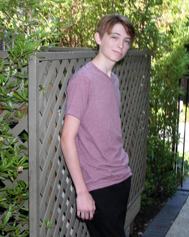 LOS ANGELES, AUG 6 - Dylan Riley Snyder at a private photo shoot at Private Home on August 6, 2011 in Sherman Oaks, CA