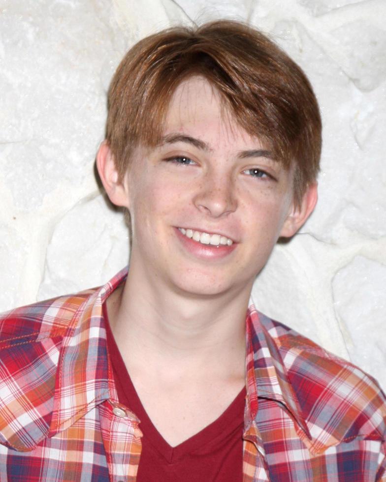 LOS ANGELES, AUG 6 - Dylan Riley Snyder at a private photo shoot at Private Home on August 6, 2011 in Sherman Oaks, CA