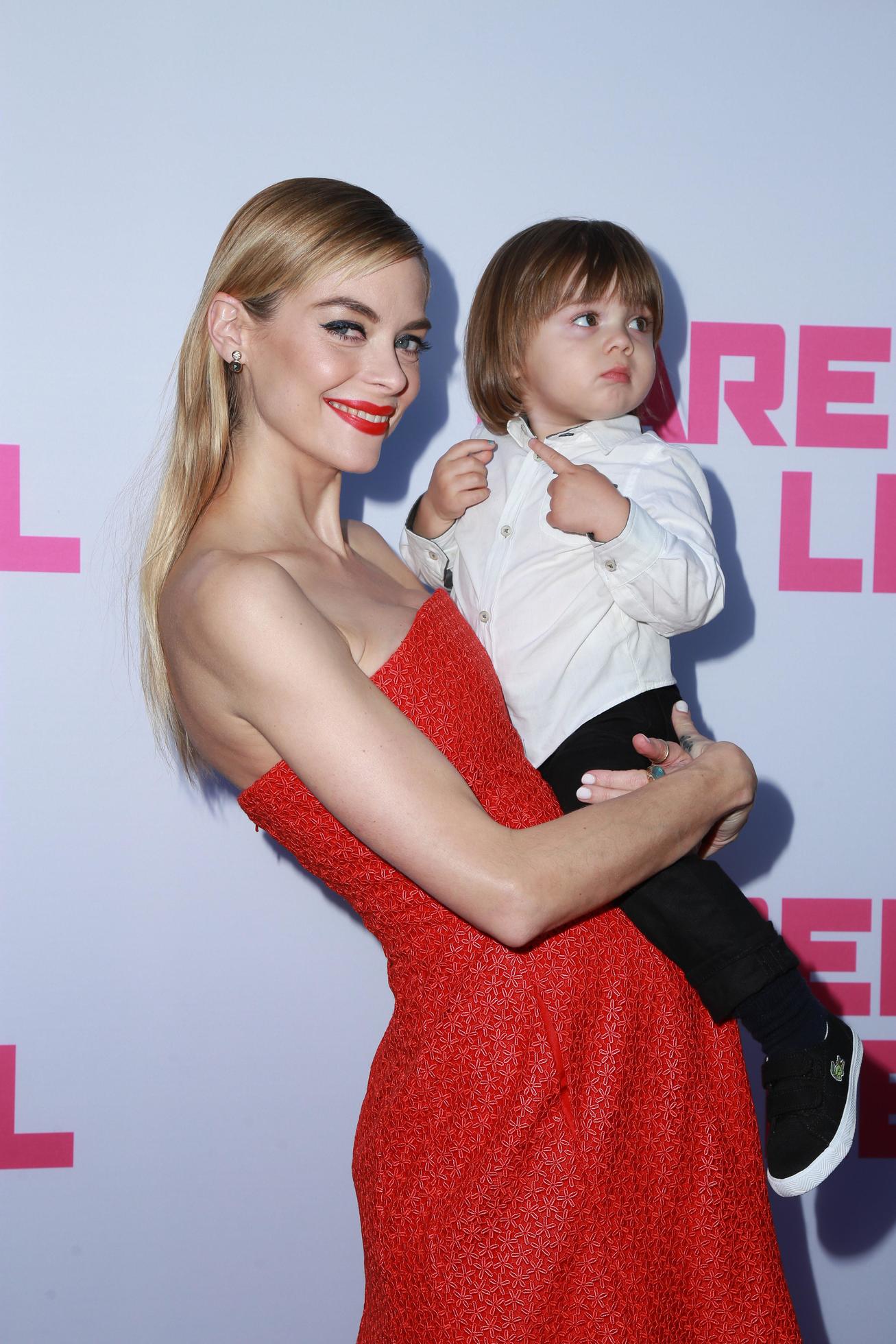 LOS ANGELES, MAY 27 - Jaime King, James Knight Newman at the Barely