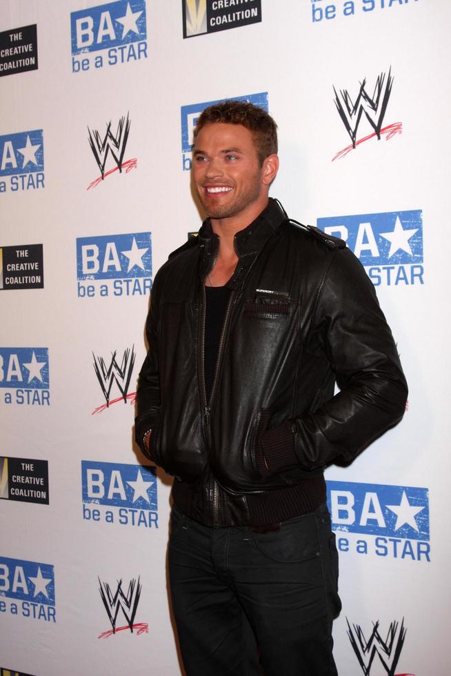 LOS ANGELES, AUG 11 - Kellan Lutz arriving at the be A STAR Summer Event at Andaz Hotel on August 11, 2011 in Los Angeles, CA photo