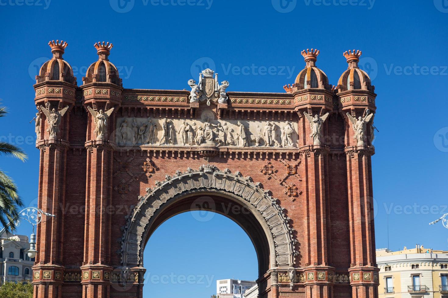 Barcelona Arch of Triumph photo