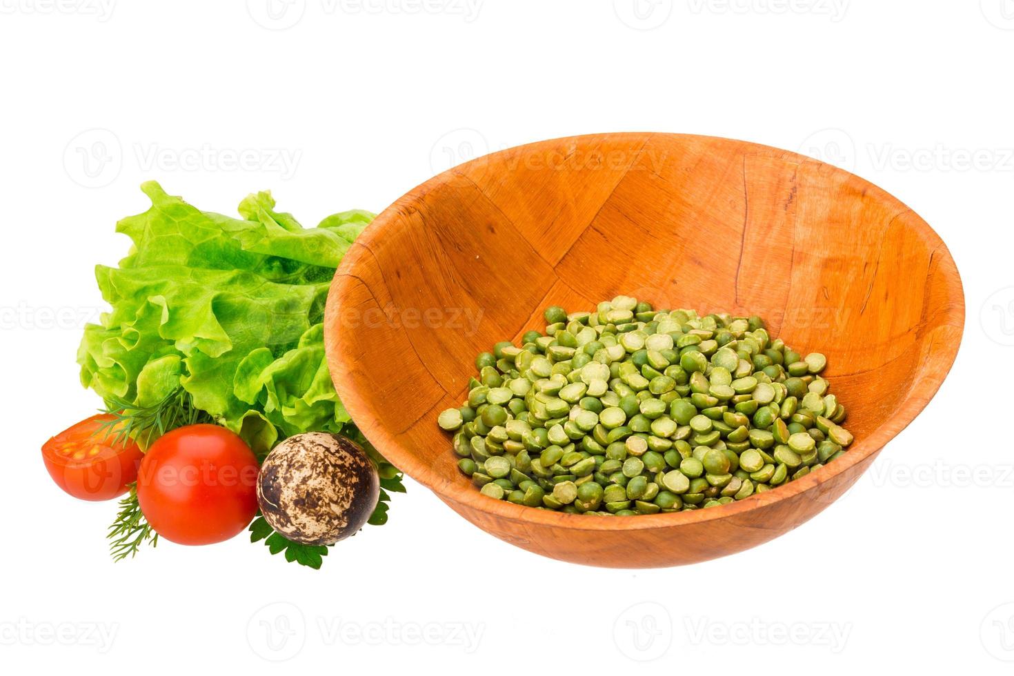 Dry green peas photo