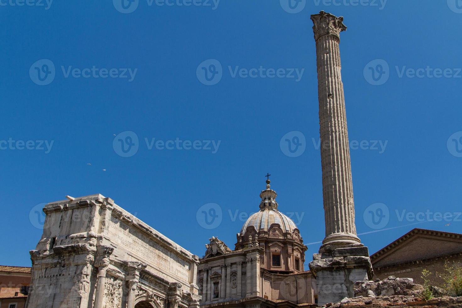 Roman ruins in Rome, Forum photo