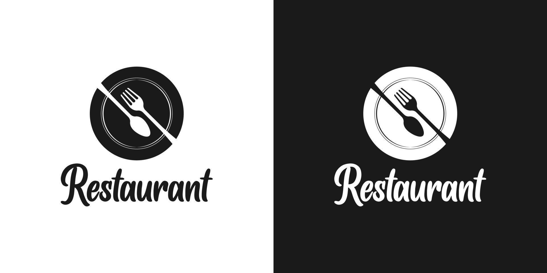 logotipo del restaurante con tenedor, cuchara y plato vector