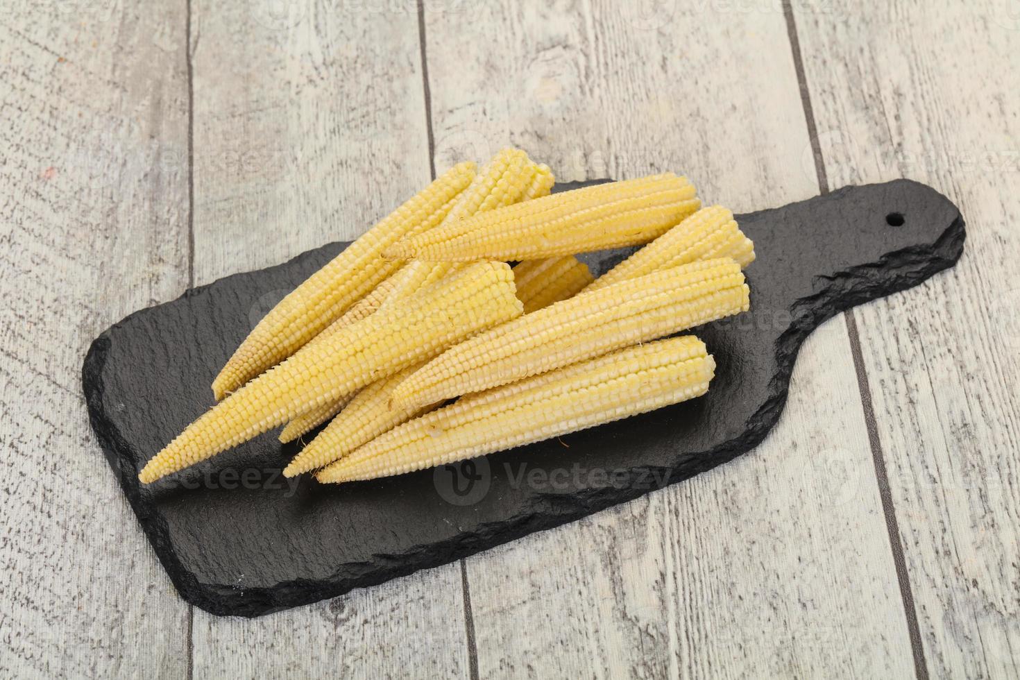 Raw baby corn photo