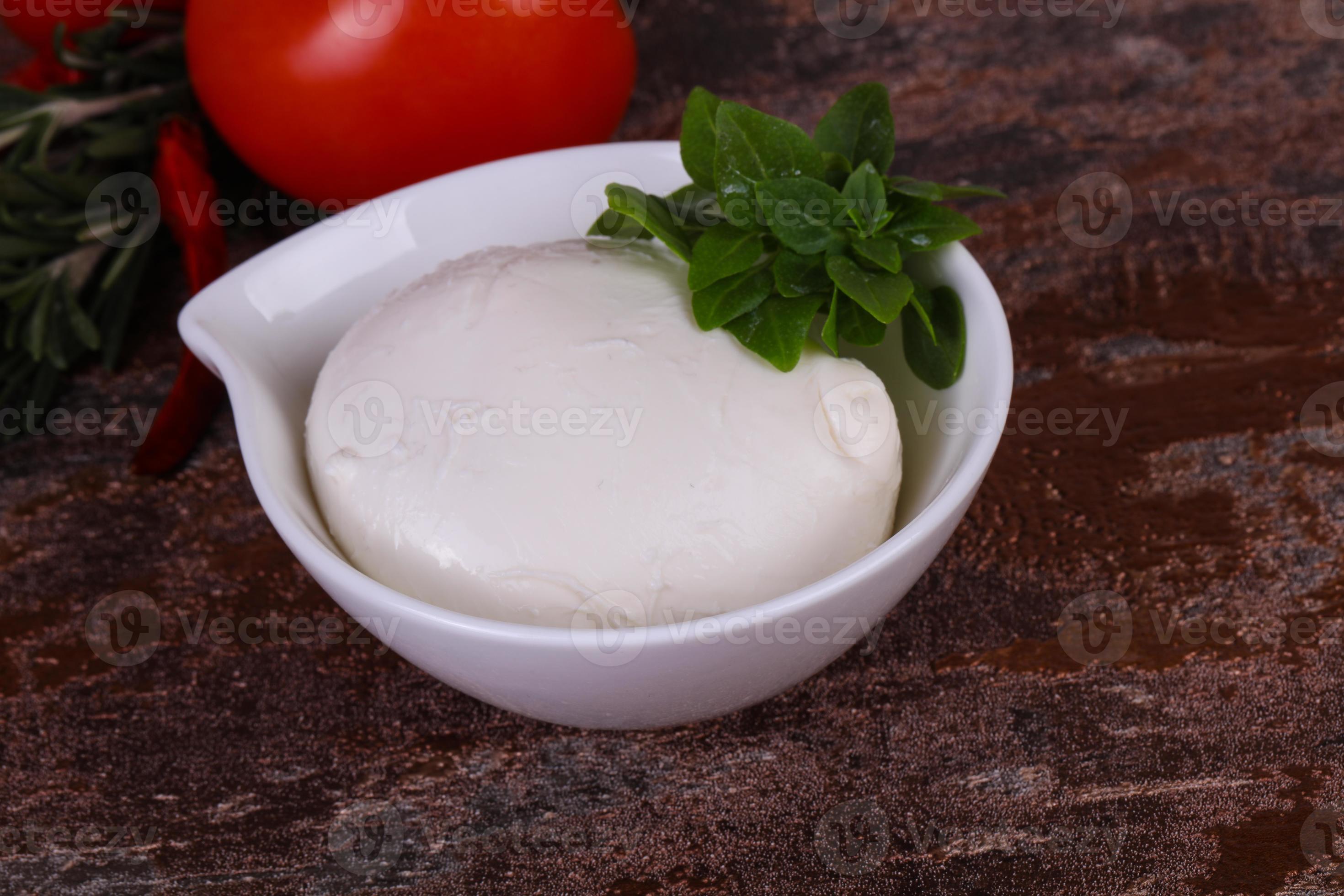 Italian Mozzarella cheese ball 8433401 Stock Photo at Vecteezy