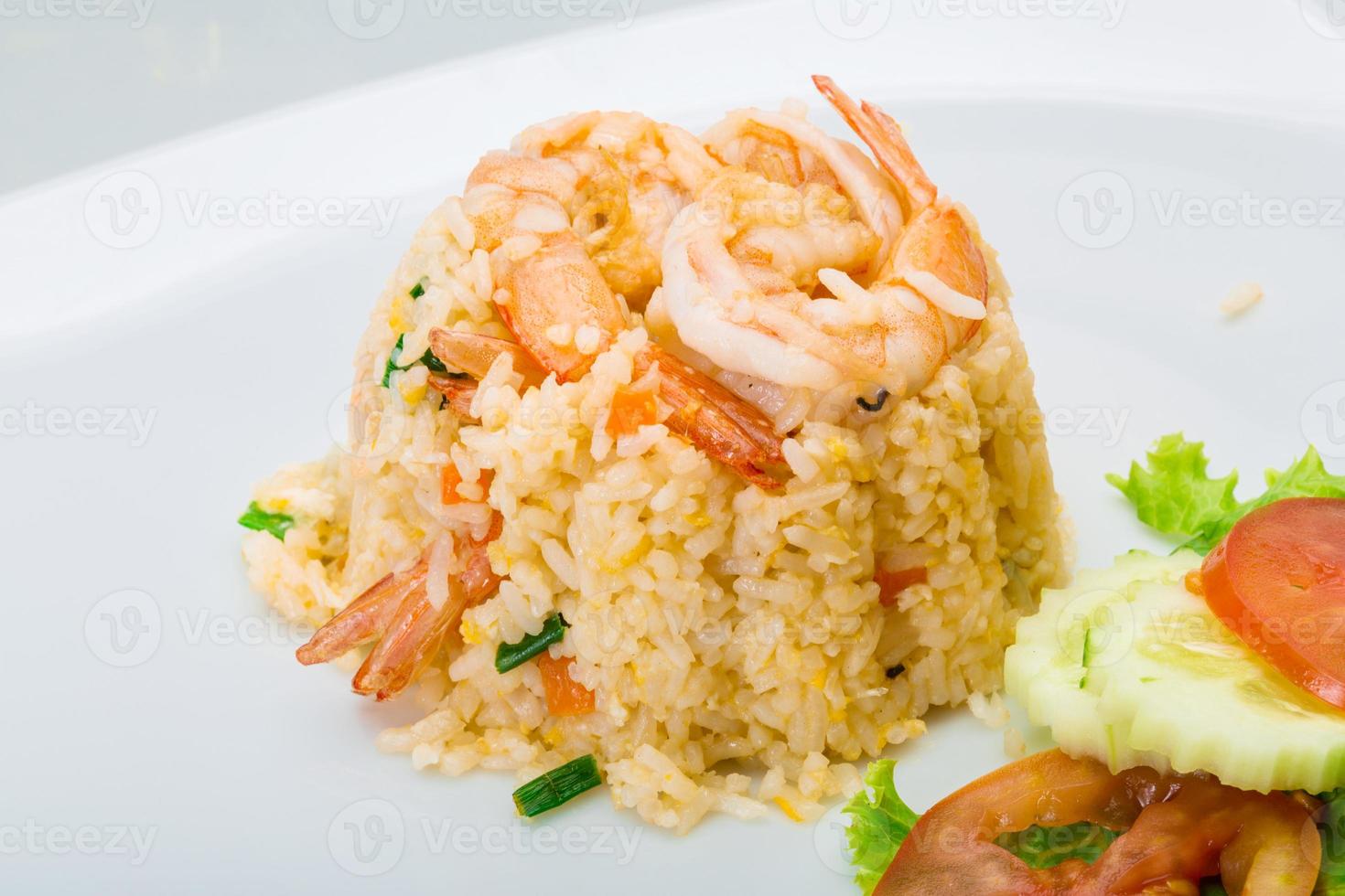 Fried rice with shrimps photo