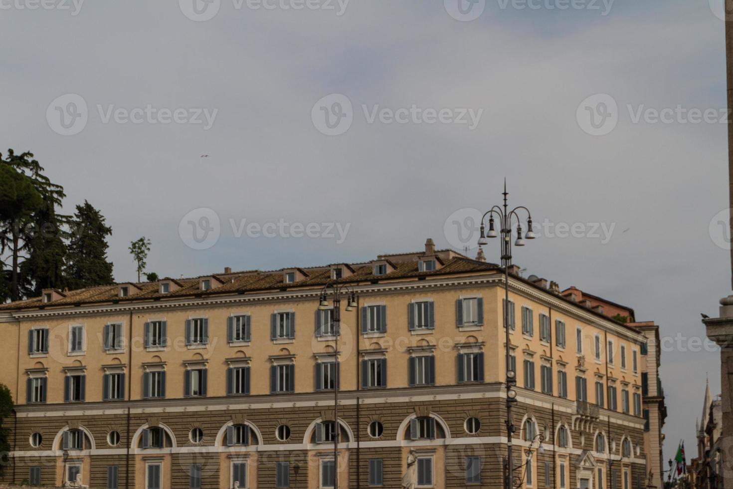 Piazza del Popolo in Rome photo