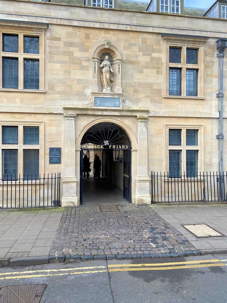 Oxford in the UK in March 2022. A view of a doorway in Oxford photo