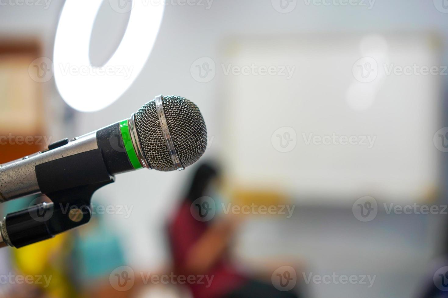 focus microphone in make up class. photo