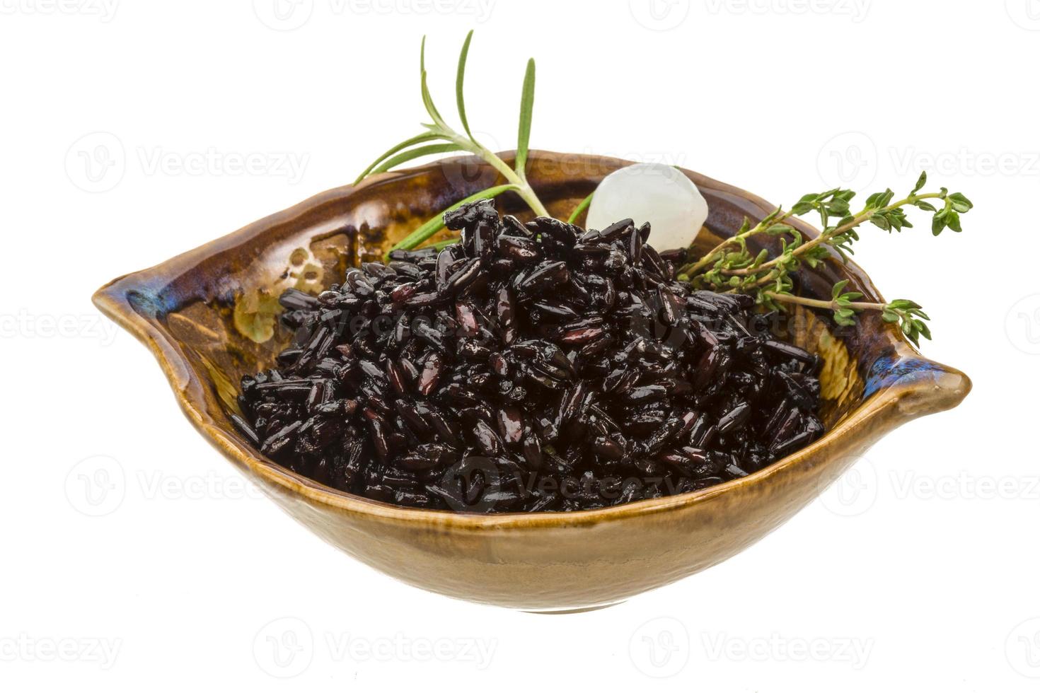 Black boiled rice photo