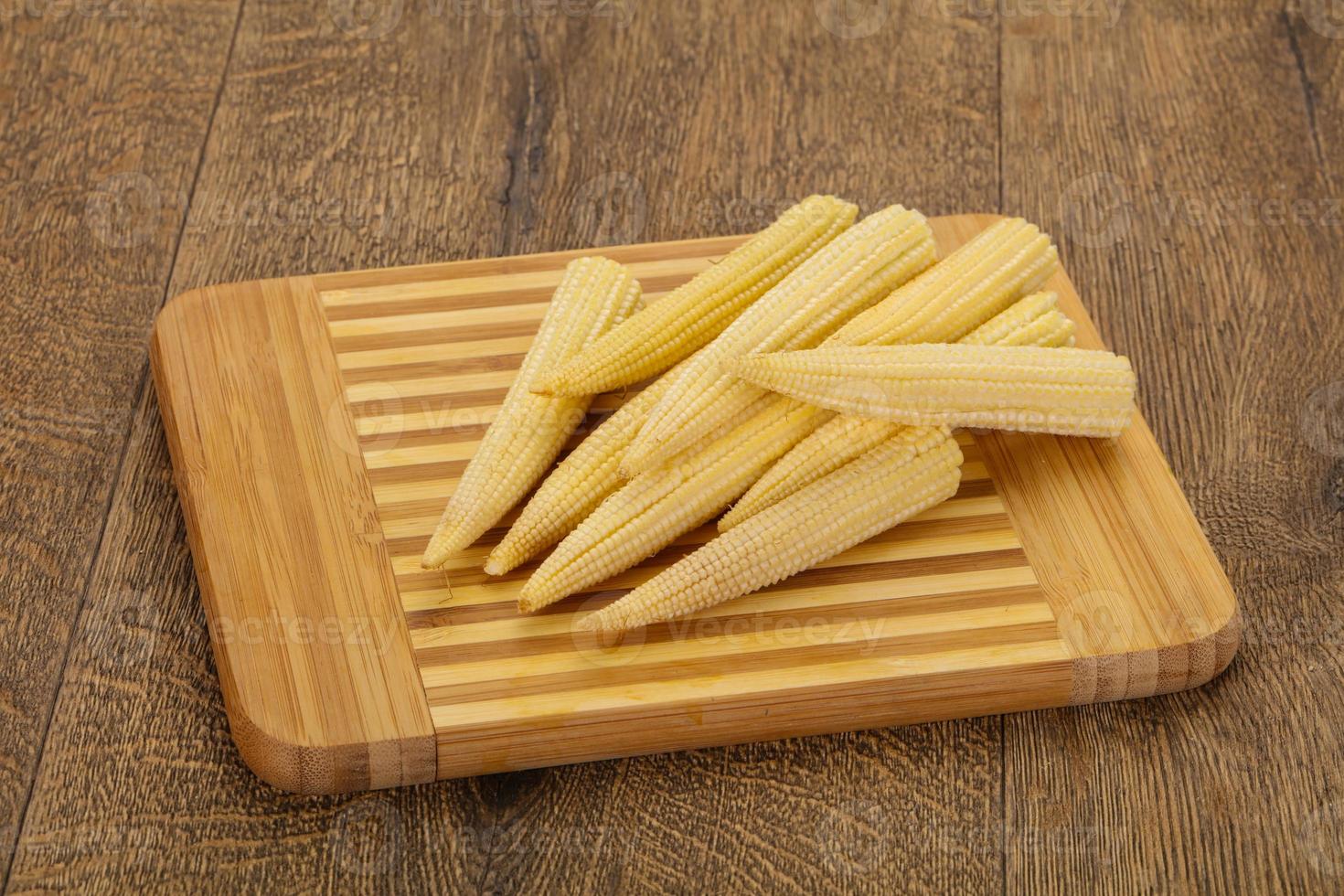 Raw baby corn photo